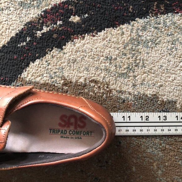 Womens size 8.5 brown SAS Roamer Velcro Walking Shoe - Picture 16 of 16